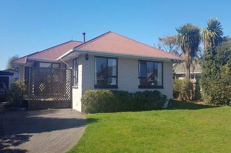 Photo of property in 10 Emlyn Place, Avondale, Christchurch, 8061