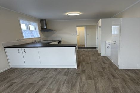 Photo of property in 24a Miranda Street, Avondale, Auckland, 0600