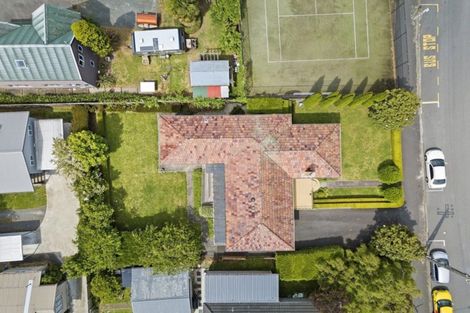 Photo of property in 43 Cambridge Road, Hillcrest, Hamilton, 3216