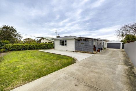 Photo of property in 64 Middle Road, Havelock North, 4130