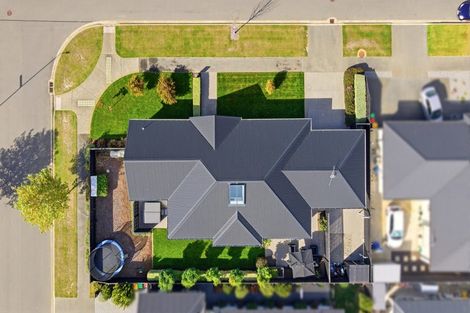 Photo of property in 73 Aviemore Drive, Marshland, Christchurch, 8083