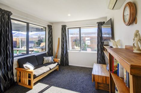 Photo of property in 58 Acacia Avenue, Rangiora, 7400