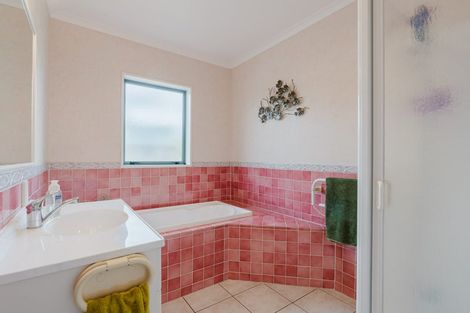 Photo of property in 6 Ada Place, Fairview Downs, Hamilton, 3214