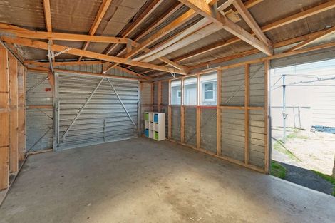 Photo of property in 24 Alma Road, Gonville, Whanganui, 4501