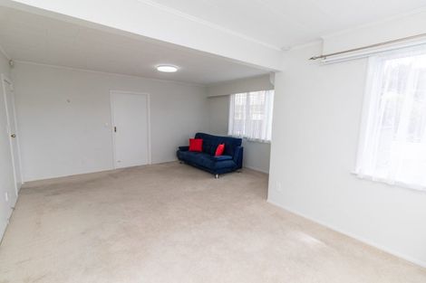 Photo of property in 124 Naenae Road, Naenae, Lower Hutt, 5011