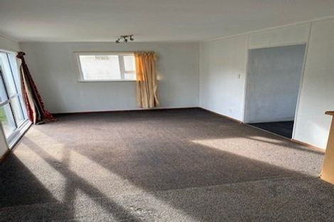 Photo of property in 27 Bell Street, Tawa, Wellington, 5028