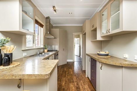 Photo of property in 106 Surrey Street, Forbury, Dunedin, 9012