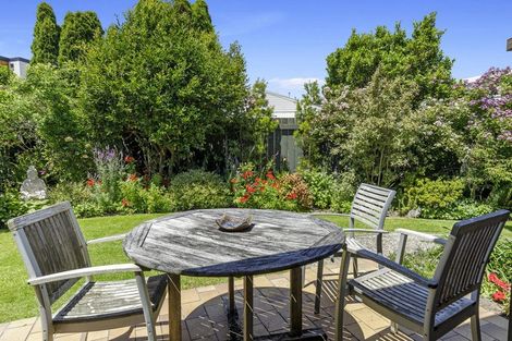 Photo of property in 3 Colin Grove, Hutt Central, Lower Hutt, 5010