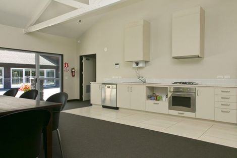 Photo of property in 7 Winnie Close, Acacia Bay, Taupo, 3330