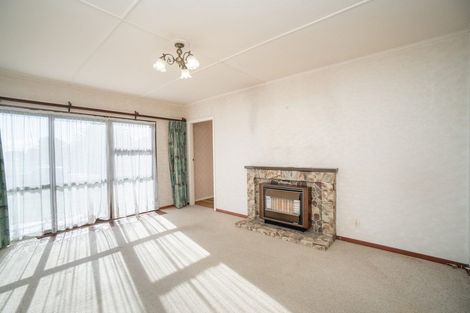 Photo of property in 103 Clyde Crescent, Roslyn, Palmerston North, 4414