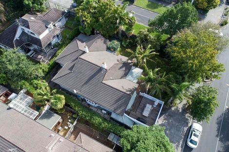 Photo of property in 24 Seccombes Road, Epsom, Auckland, 1023