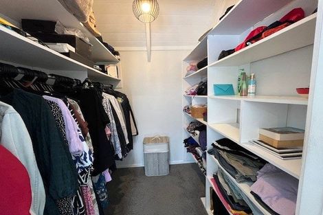 Photo of property in 49b The Esplanade, Eastern Beach, Auckland, 2012