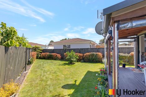 Photo of property in 18 Burndale Terrace, Manurewa, Auckland, 2102