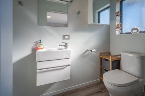 Photo of property in 13 Monarch Drive, Robinsons Bay, Akaroa, 7581