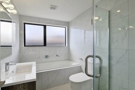 Photo of property in 28b Goodfellow Lane, Flat Bush, Auckland, 2019