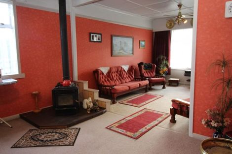 Photo of property in 20 Thyra Street, Dannevirke, 4930