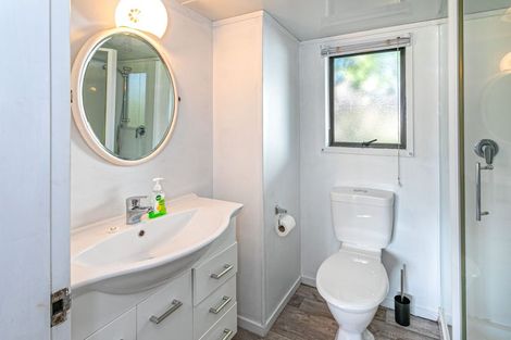 Photo of property in 37 Cook Drive, Whitianga, 3510