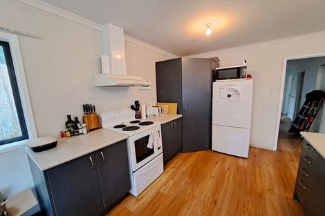 Photo of property in 12a Stuart Place, Blagdon, New Plymouth, 4310