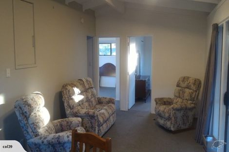 Photo of property in 1/53 Newington Road, Henderson, Auckland, 0612