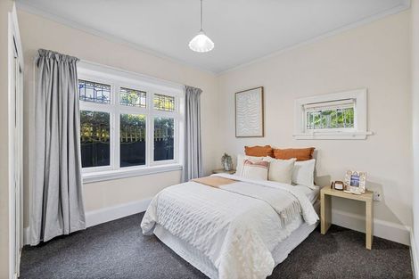 Photo of property in 86 Corson Avenue, Beckenham, Christchurch, 8023