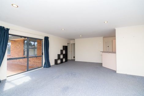 Photo of property in 26 Aldershot Place, Nawton, Hamilton, 3200