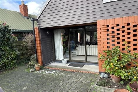 Photo of property in 5a Frith Place, Burnside, Christchurch, 8053