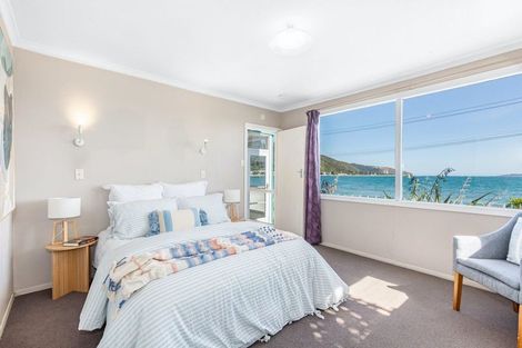 Photo of property in 609 Marine Drive, Days Bay, Lower Hutt, 5013