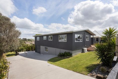 Photo of property in 286 Pukehina Parade, Pukehina, Te Puke, 3189