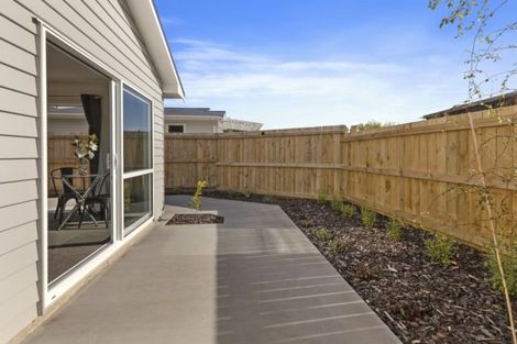 Photo of property in 6b Petherick Street, Taita, Lower Hutt, 5011