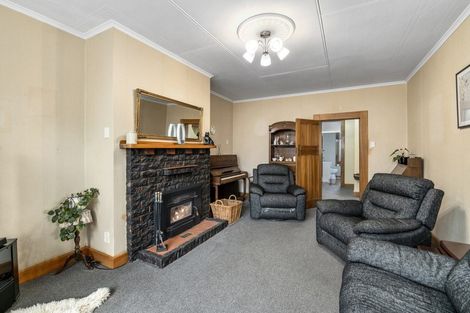 Photo of property in 2 Weraroa Road, Levin, 5510