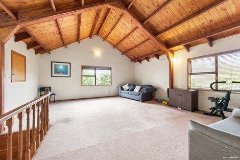 Photo of property in 22 Godley Road, Green Bay, Auckland, 0604