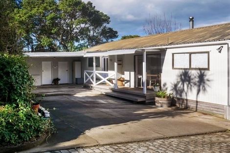 Photo of property in 248 Glenvar Road, Torbay, Auckland, 0630