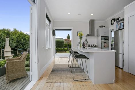 Photo of property in 5 Hamilton Road, Cambridge, 3434