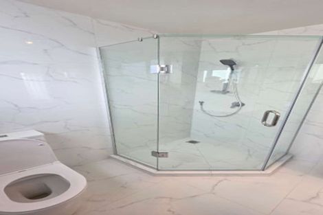 Photo of property in 421b Bucklands Beach Road, Bucklands Beach, Auckland, 2012