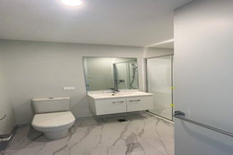 Photo of property in 5/51 Wharf Road, Te Atatu Peninsula, Auckland, 0610