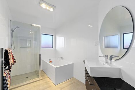 Photo of property in 12 Grace Way, Rolleston, 7614