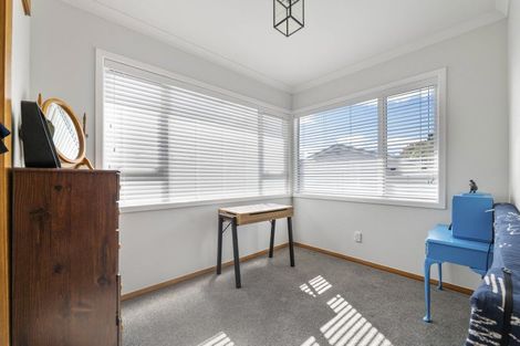 Photo of property in 8 Orlando Street, Stratford, 4332