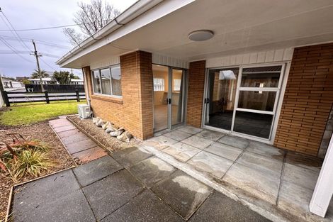 Photo of property in 1/1 Pine Road, Orewa, 0931