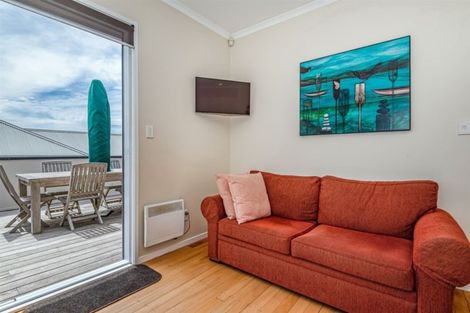 Photo of property in 1/8 Folkestone Street, Murrays Bay, Auckland, 0630