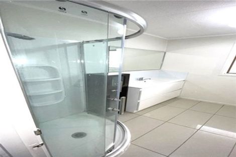 Photo of property in 55 Boundary Road, Clover Park, Auckland, 2019