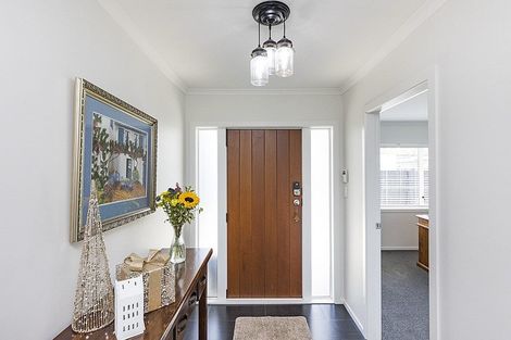 Photo of property in 2 Morocco Terrace, Kelvin Grove, Palmerston North, 4414