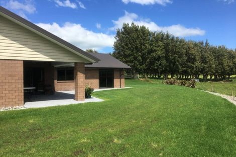 Photo of property in 197b Turuturu Road, Hawera, 4674