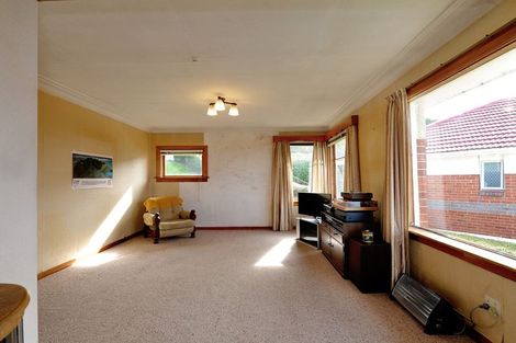 Photo of property in 19 Seaview Terrace, Kew, Dunedin, 9012