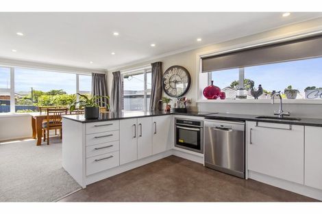 Photo of property in 36 Otipua Road, Kensington, Timaru, 7910