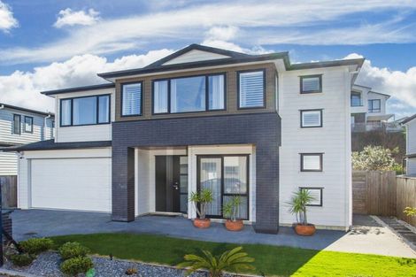 Photo of property in 10 Tawatawa Street, Long Bay, Auckland, 0630