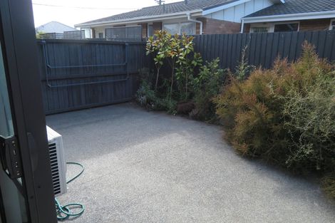 Photo of property in 2/430 Barbadoes Street, Edgeware, Christchurch, 8013