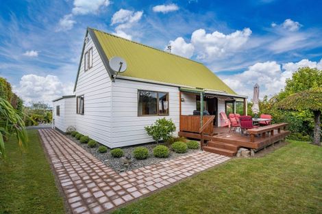 Photo of property in 11 Kahurangi Drive, Rangatira Park, Taupo, 3330