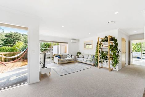 Photo of property in 1143a Whangaparaoa Road, Tindalls Beach, Whangaparaoa, 0930