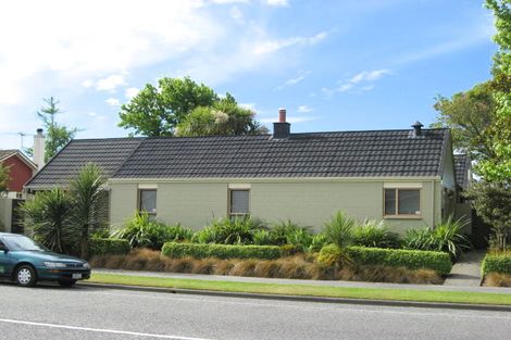 Photo of property in 166 Maidstone Road Avonhead Christchurch City
