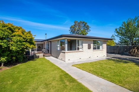 Photo of property in 6 Thurso Place, New Brighton, Christchurch, 8083